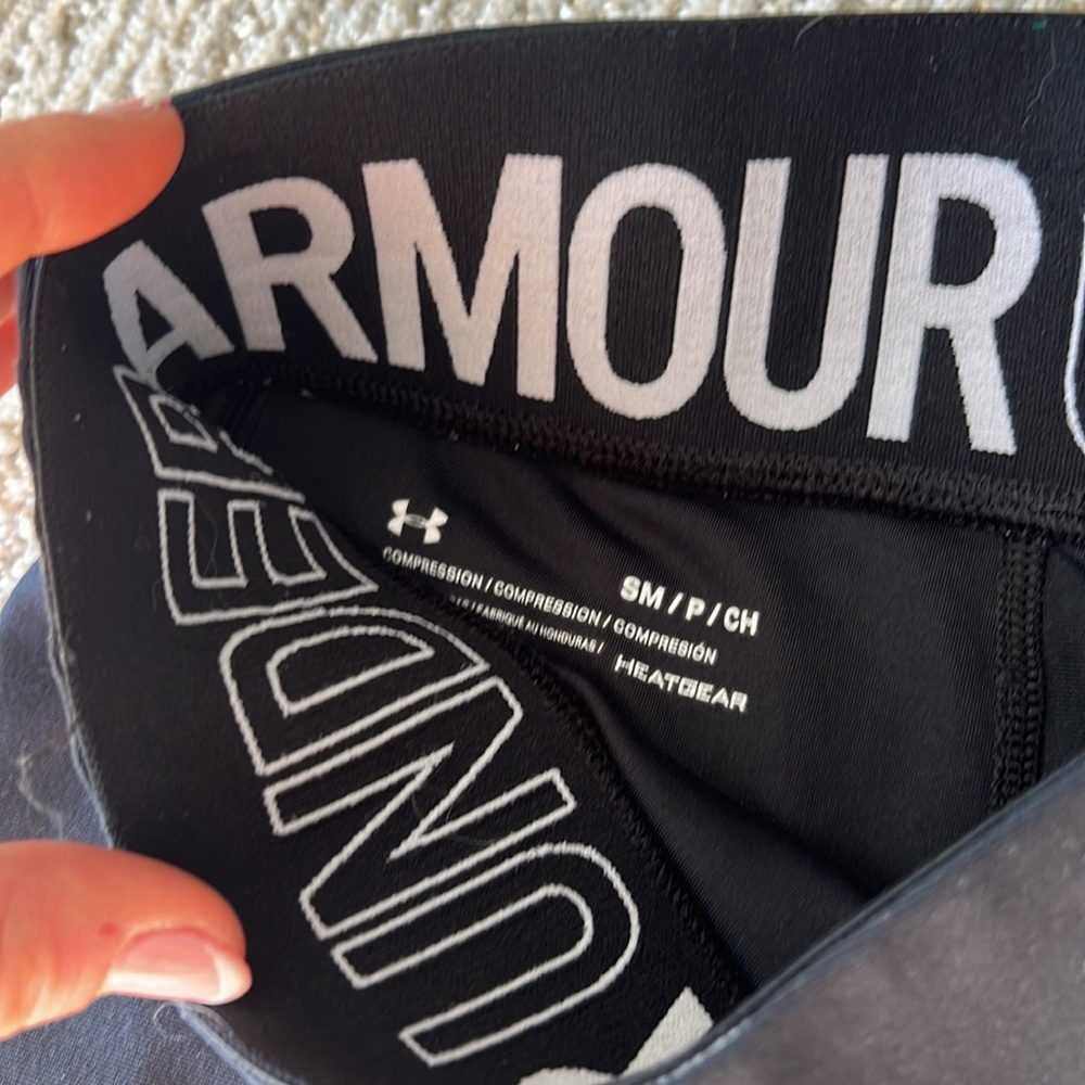 Spandex - Picture 2 of 2